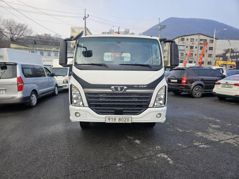 타타대우 더쎈 4톤 극초장축 슬리퍼 - 이미지 2