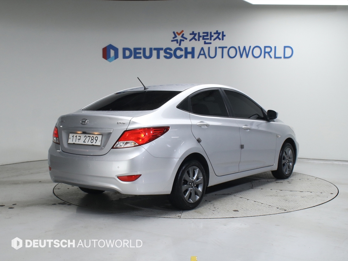 현대 엑센트 신형 1.4 VVT 스마트 - 이미지 11