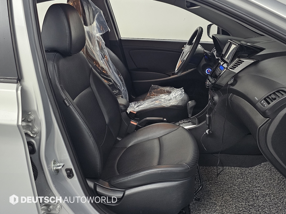 현대 엑센트 신형 1.4 VVT 스마트 - 이미지 16