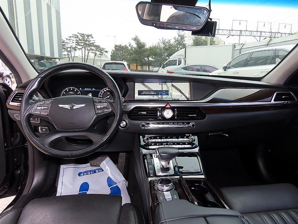 제네시스 EQ900 3.8 GDi AWD 프리미엄 럭셔리 - 이미지 17