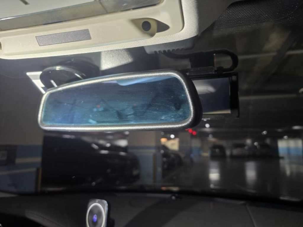 랜드로버 레인지로버 이보크 2.2 SD4 퓨어 - 이미지 8