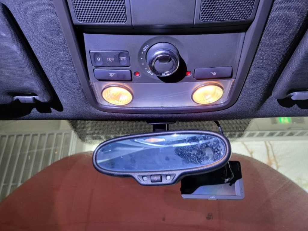 폭스바겐 더 비틀 2.0 TDI