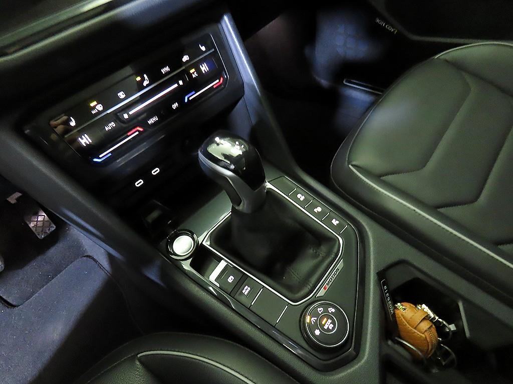 폭스바겐 티구안(2세대) 2.0 TDI 4모션 프레스티지 - 이미지 2