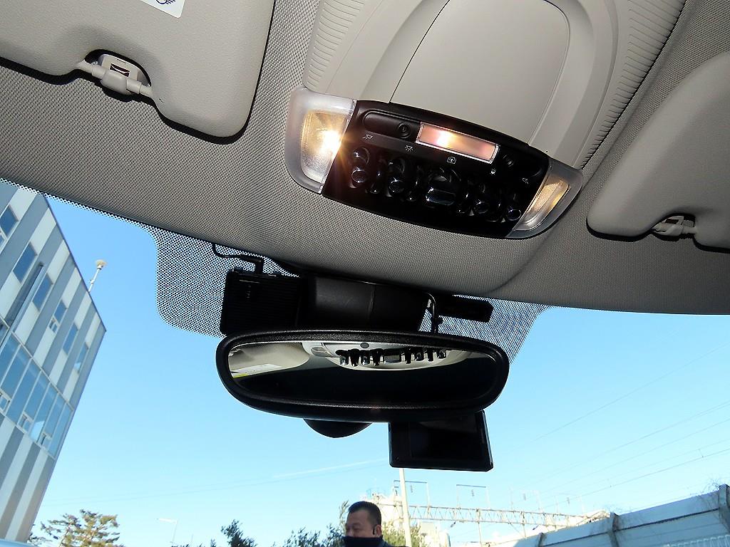 미니 컨트리맨(2세대) 2.0 D ALL4 - 이미지 10