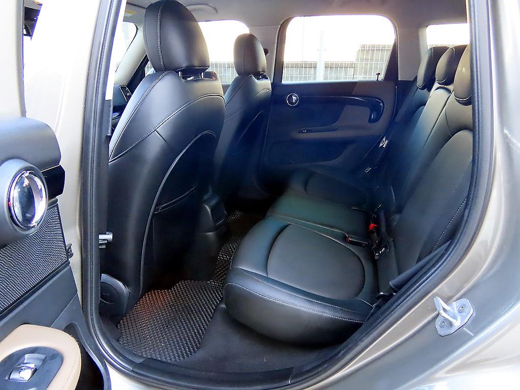 미니 컨트리맨(2세대) 2.0 D ALL4