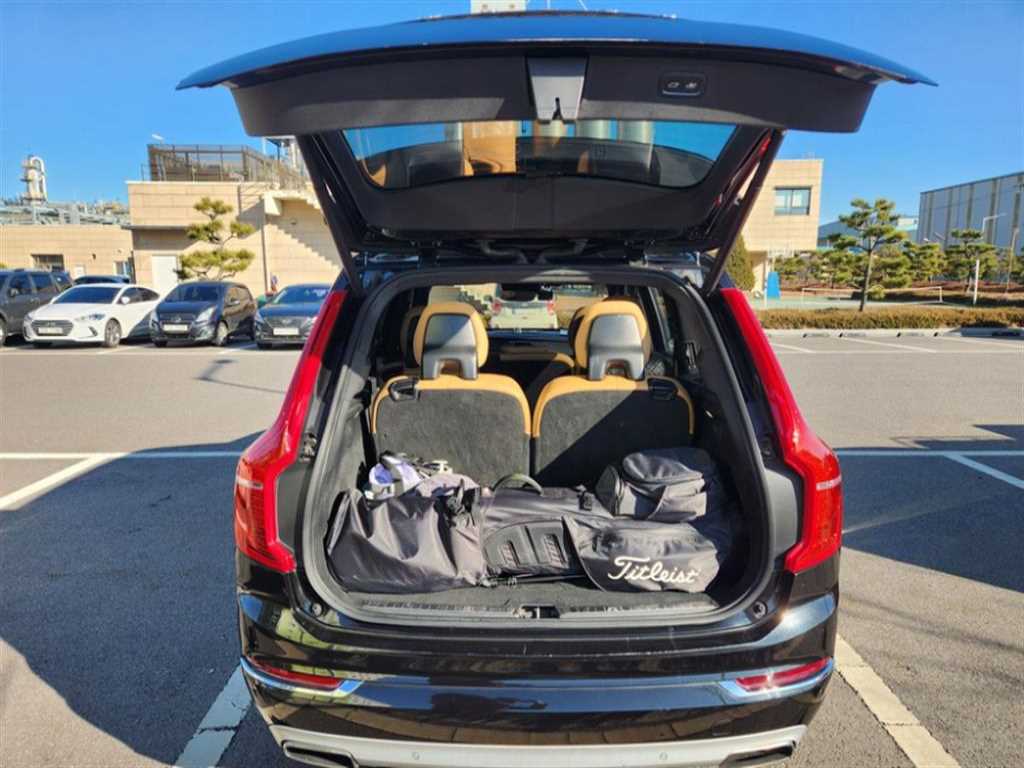 볼보 XC90(2세대) D5 AWD 인스크립션