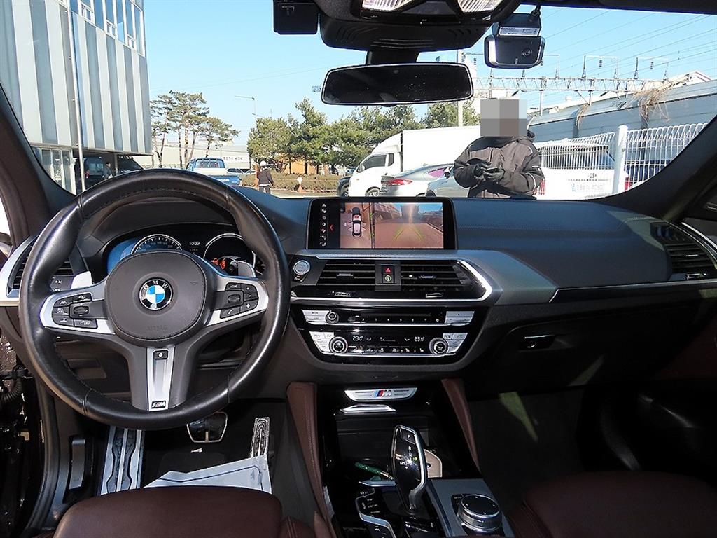 BMW X4(2세대) M40d xDrive - 이미지 8