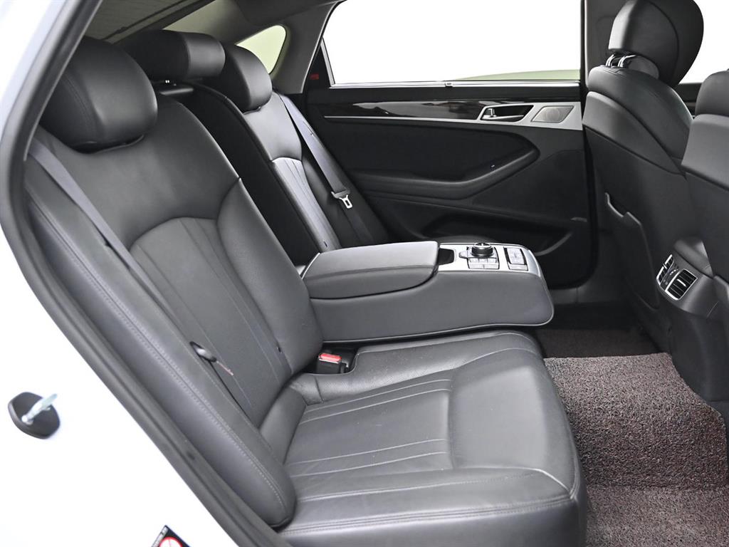 제네시스 G80 3.3 GDi AWD 프리미엄 럭셔리 - 이미지 16