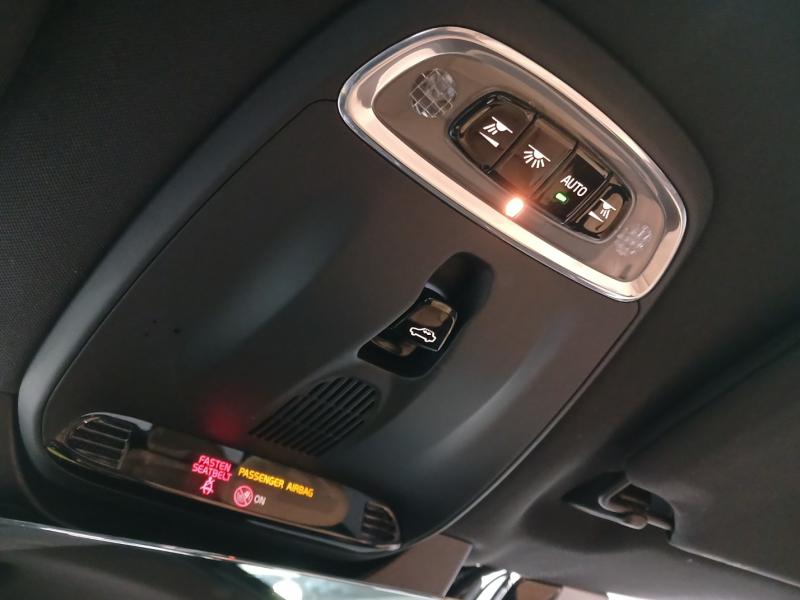 볼보 XC90(2세대) D5 AWD 인스크립션