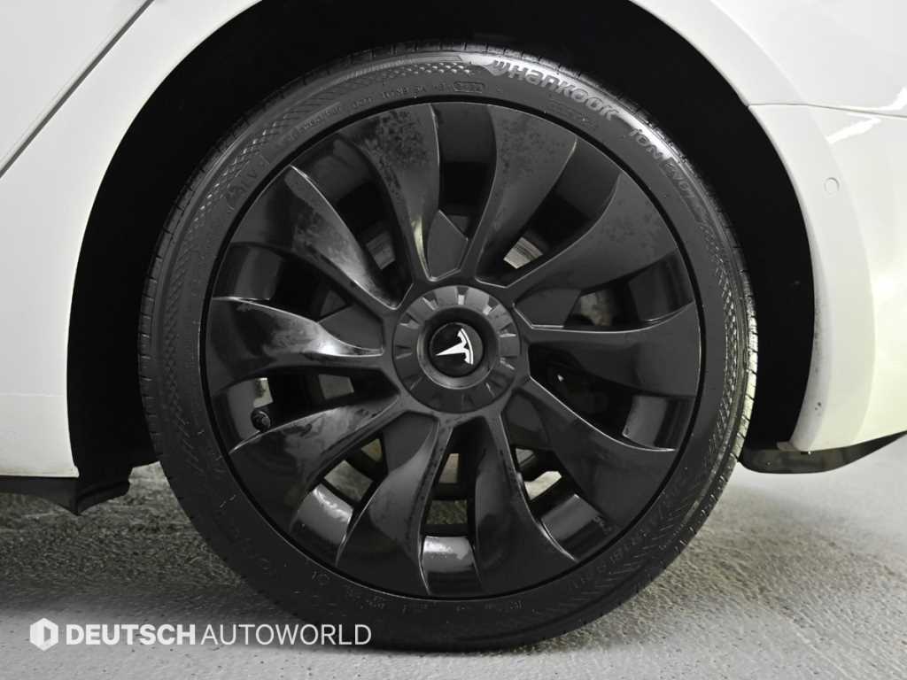 테슬라 모델 3 AWD 롱 레인지 - 이미지 7