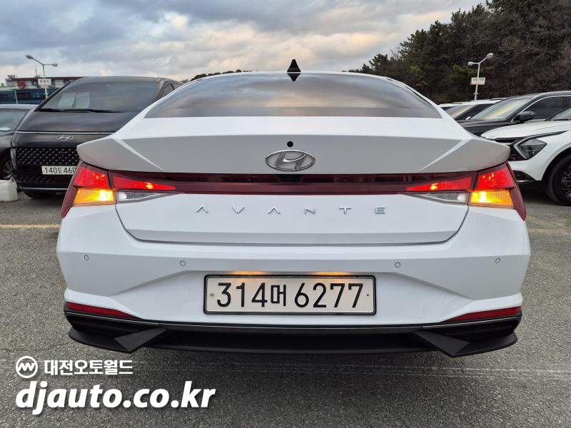 현대 아반떼(CN7) 1.6 가솔린 모던 - 이미지 18