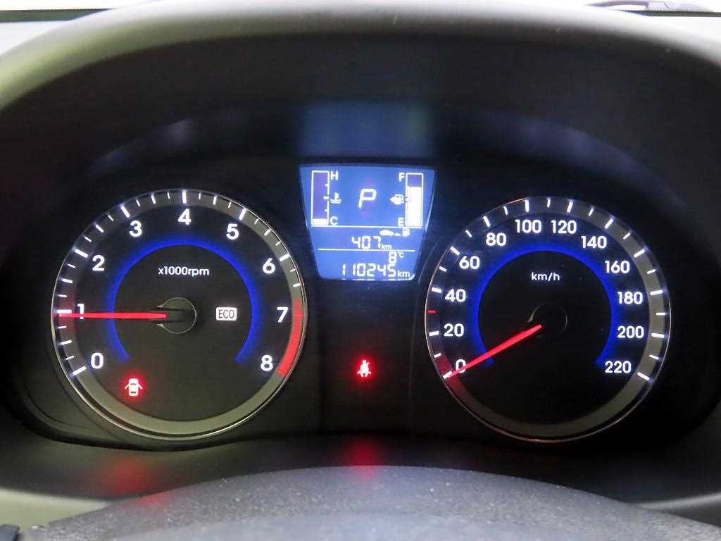 현대 엑센트 신형 1.4 VVT 모던 - 이미지 12