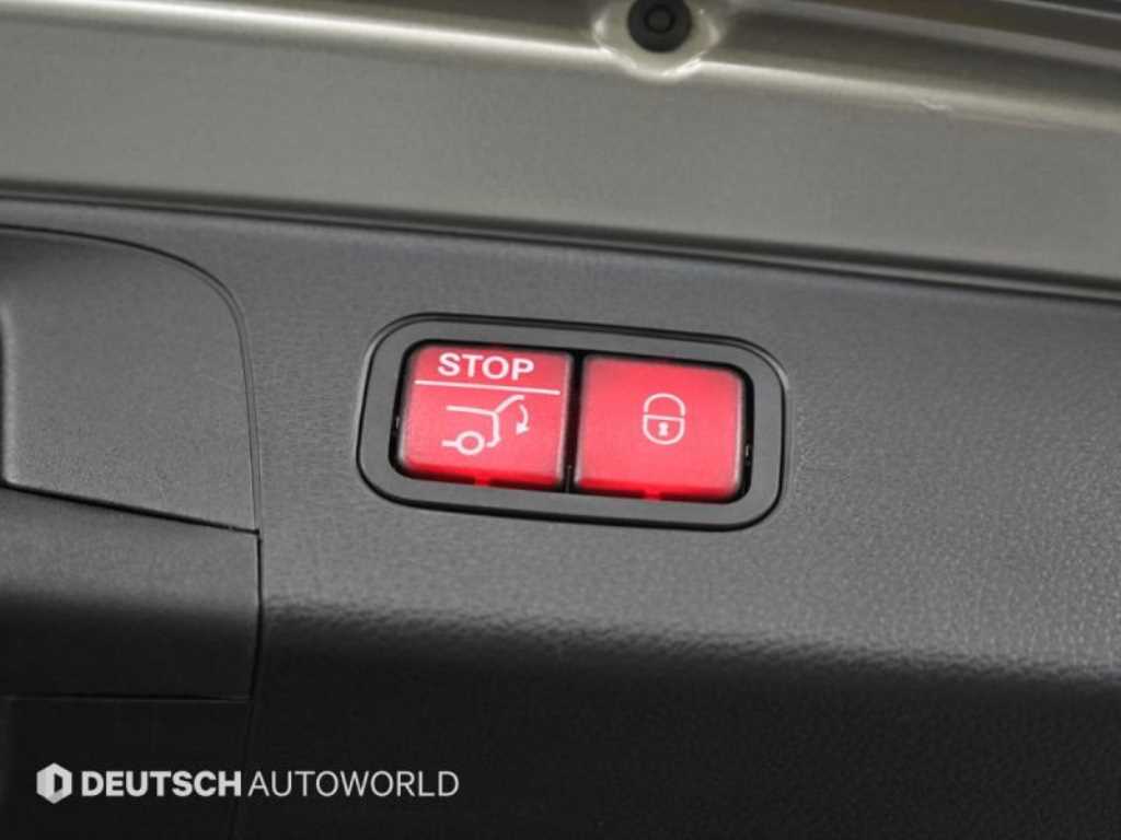 벤츠 GLC클래스 GLC 300e 4매틱 - 이미지 4