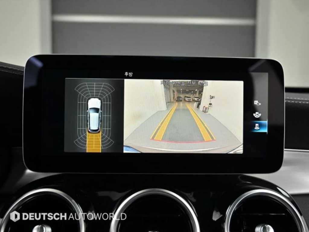 벤츠 GLC클래스 GLC 300e 4매틱 - 이미지 18