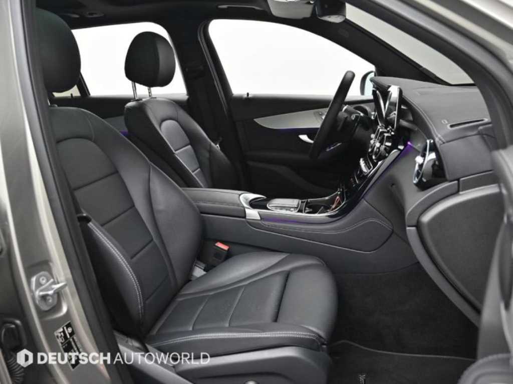 벤츠 GLC클래스 GLC 300e 4매틱 - 이미지 20