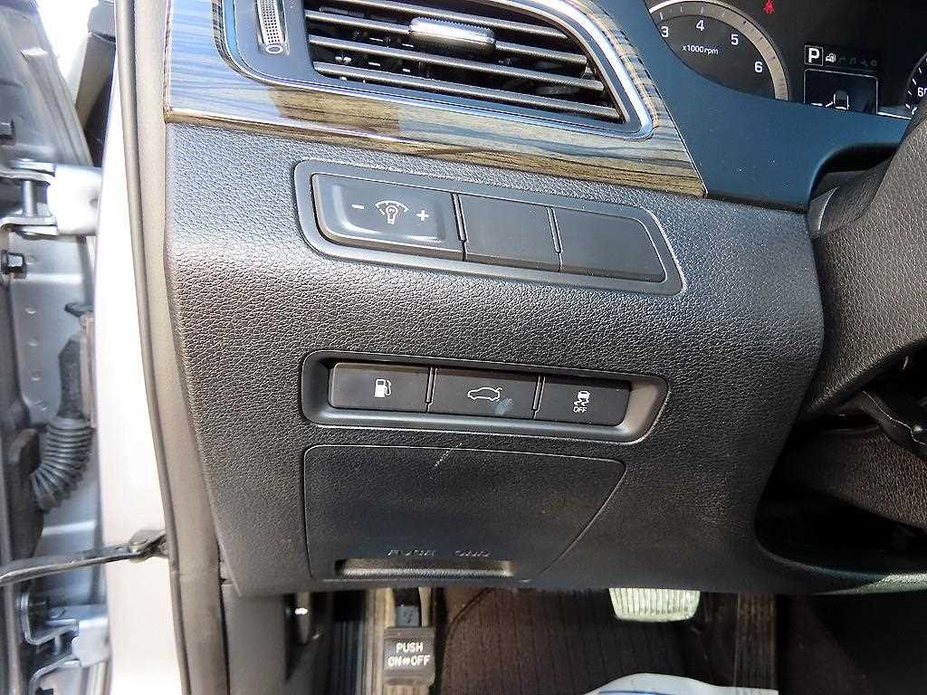 현대 LF쏘나타 2.0 CVVL 스마트 - 이미지 5