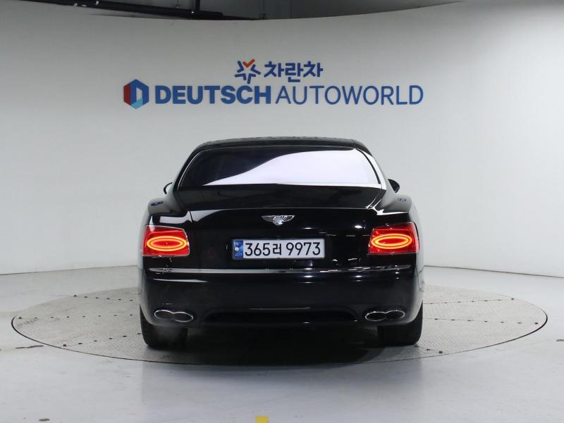 벤틀리 뉴플라잉스퍼 4.0 V8 - 이미지 6