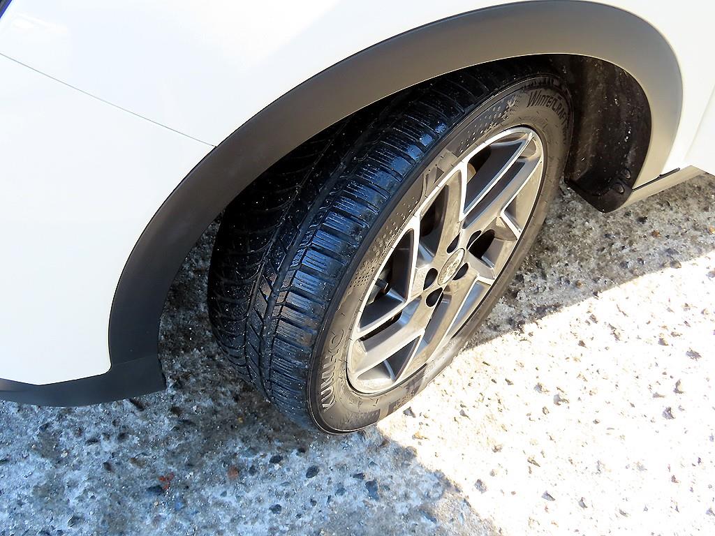 KG모빌리티(쌍용) 더 뉴티볼리 1.6 가솔린 2WD V3 - 이미지 11