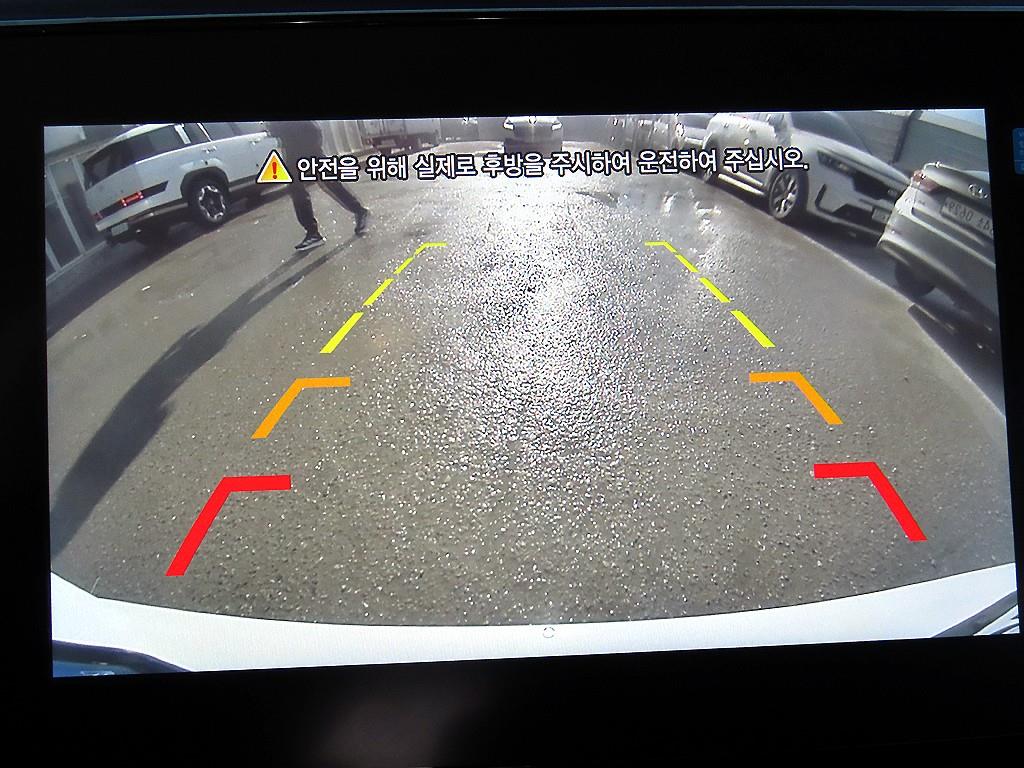 KG모빌리티(쌍용) 더 뉴티볼리 1.6 가솔린 2WD V3 - 이미지 9