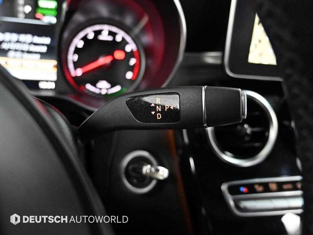 벤츠 GLC클래스 GLC 350e 4매틱 프리미엄 - 이미지 15