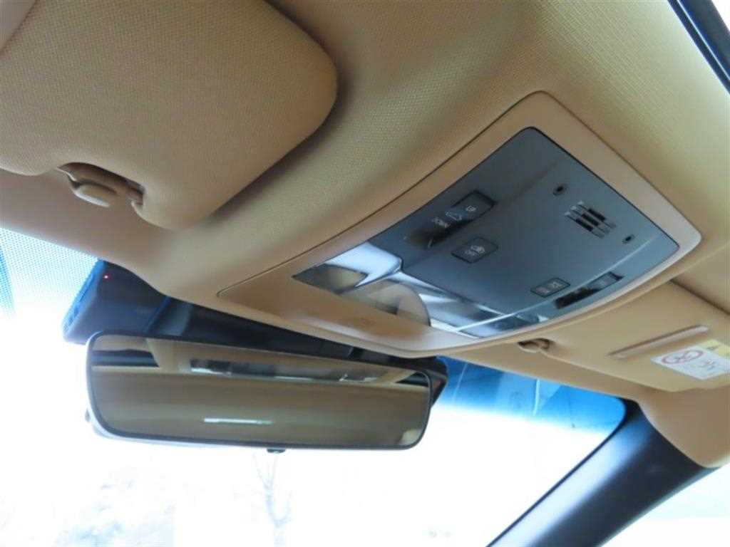 렉서스 ES(7세대) 300h 이그제큐티브 - 이미지 2