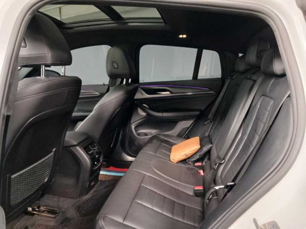 BMW X4(2세대) 20i xDrive M스포츠 X 온라인 익스클루시브 - 이미지 7