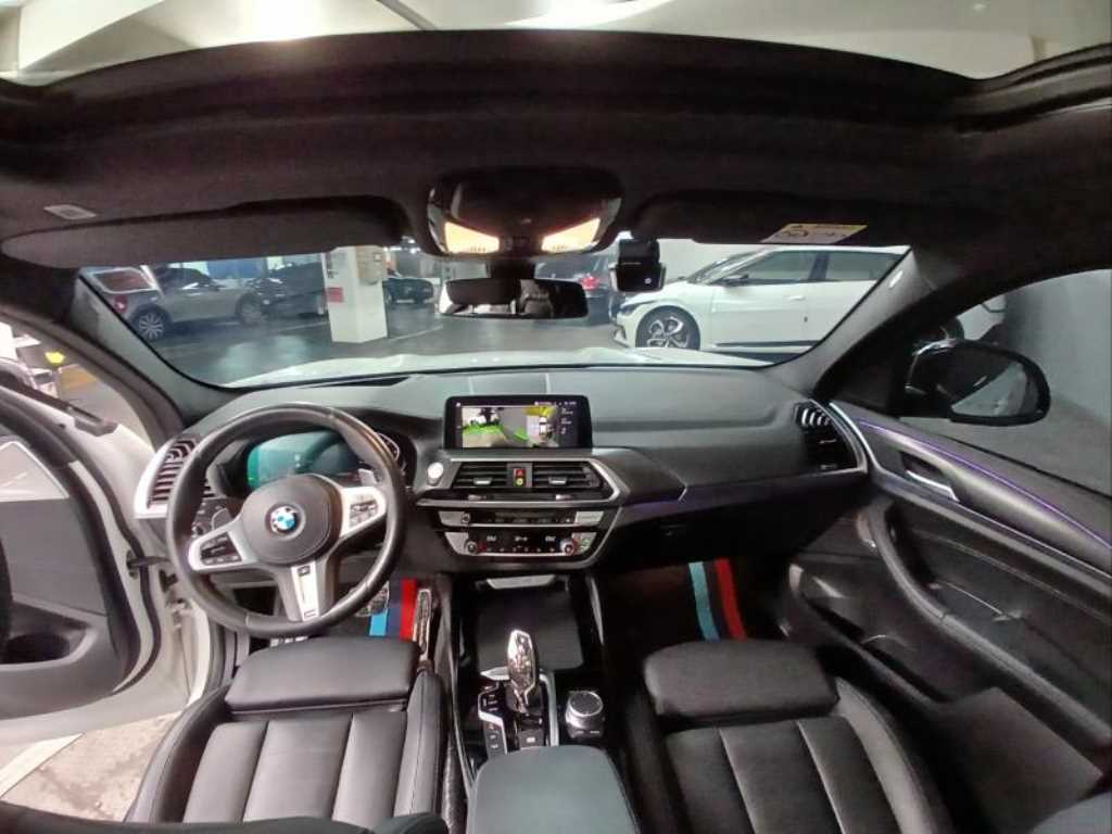 BMW X4(2세대) 20i xDrive M스포츠 X 온라인 익스클루시브 - 이미지 3