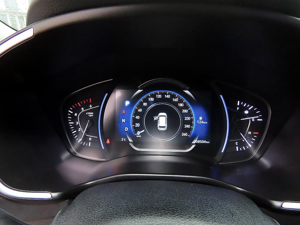 현대 싼타페(TM) R2.0 2WD 익스클루시브 스페셜 - 이미지 16