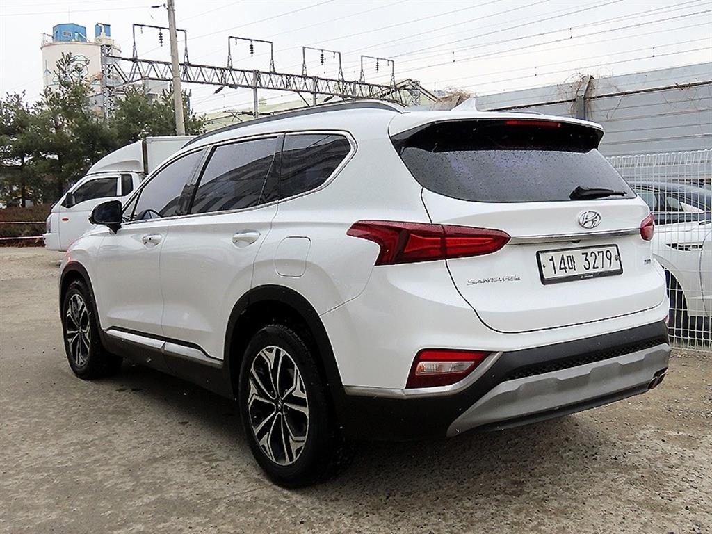 현대 싼타페(TM) R2.0 2WD 익스클루시브 스페셜 - 이미지 18
