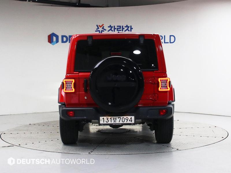 지프 랭글러(JL) 2.0 오버랜드 4DR - 이미지 11