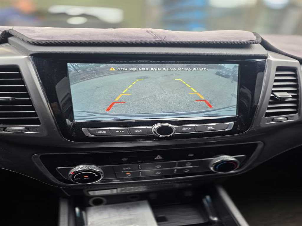 KG모빌리티(쌍용) G4 렉스턴 2.2 4WD 유라시아 에디션 - 이미지 4