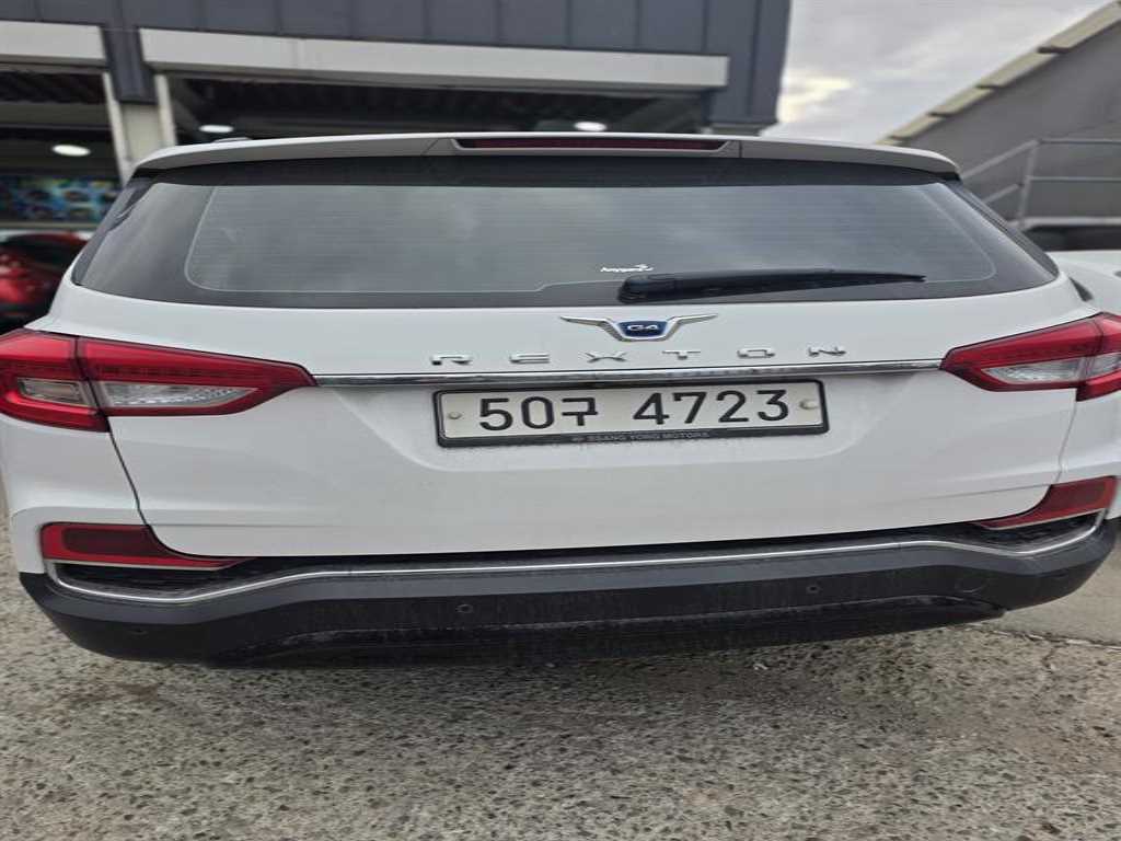 KG모빌리티(쌍용) G4 렉스턴 2.2 4WD 유라시아 에디션 - 이미지 13