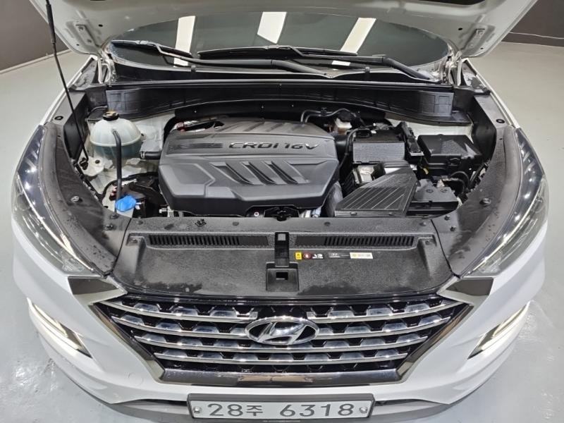 현대 신형 투싼 2.0 디젤 2WD 프리미엄 - 이미지 2