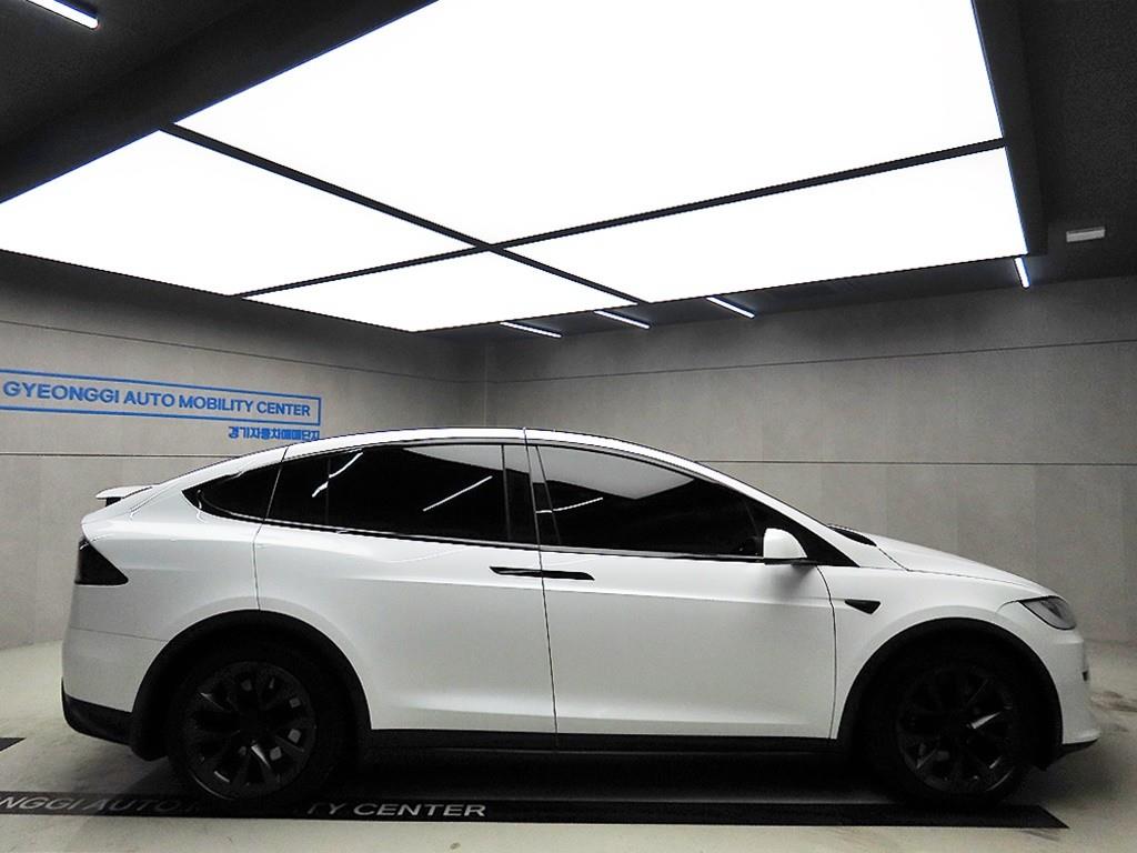 테슬라 모델 X AWD - 이미지 15