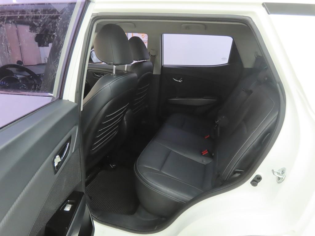 KG모빌리티(쌍용) 티볼리 가솔린 2WD VX - 이미지 2