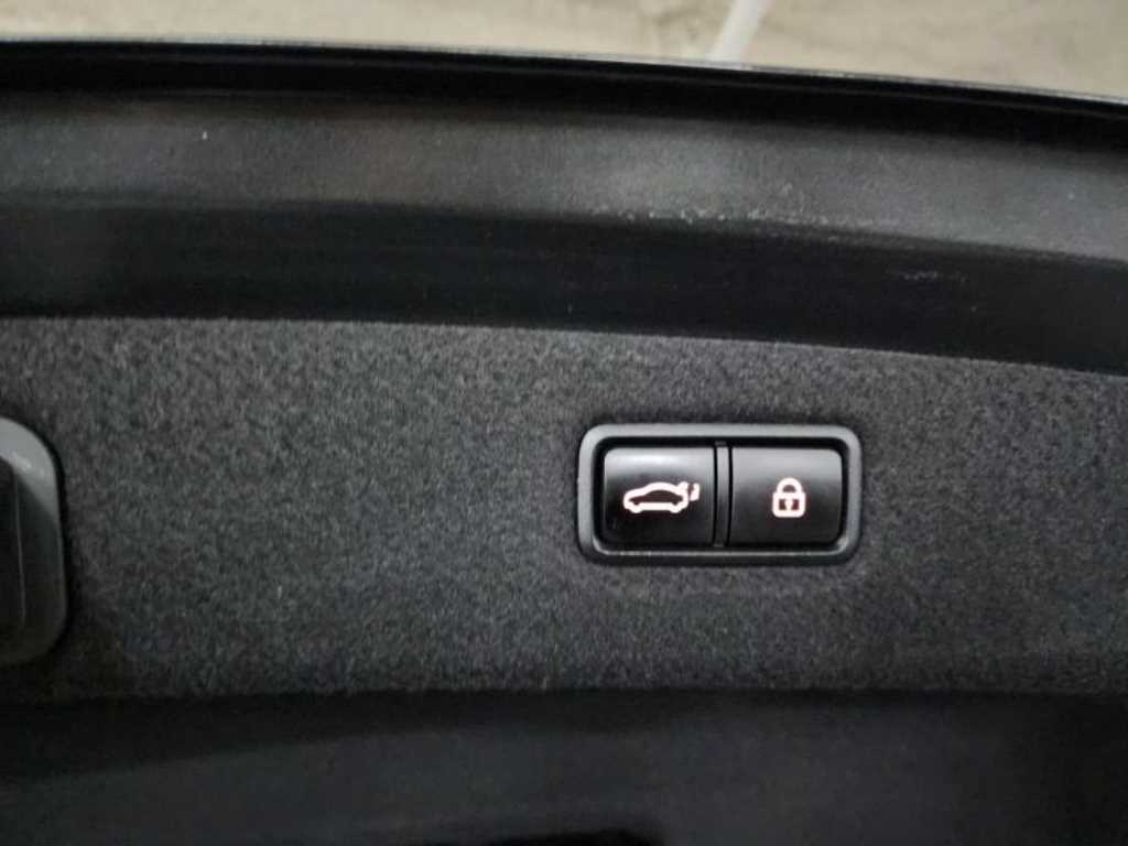 제네시스 G90 3.8 AWD 프리미엄 럭셔리 - 이미지 7