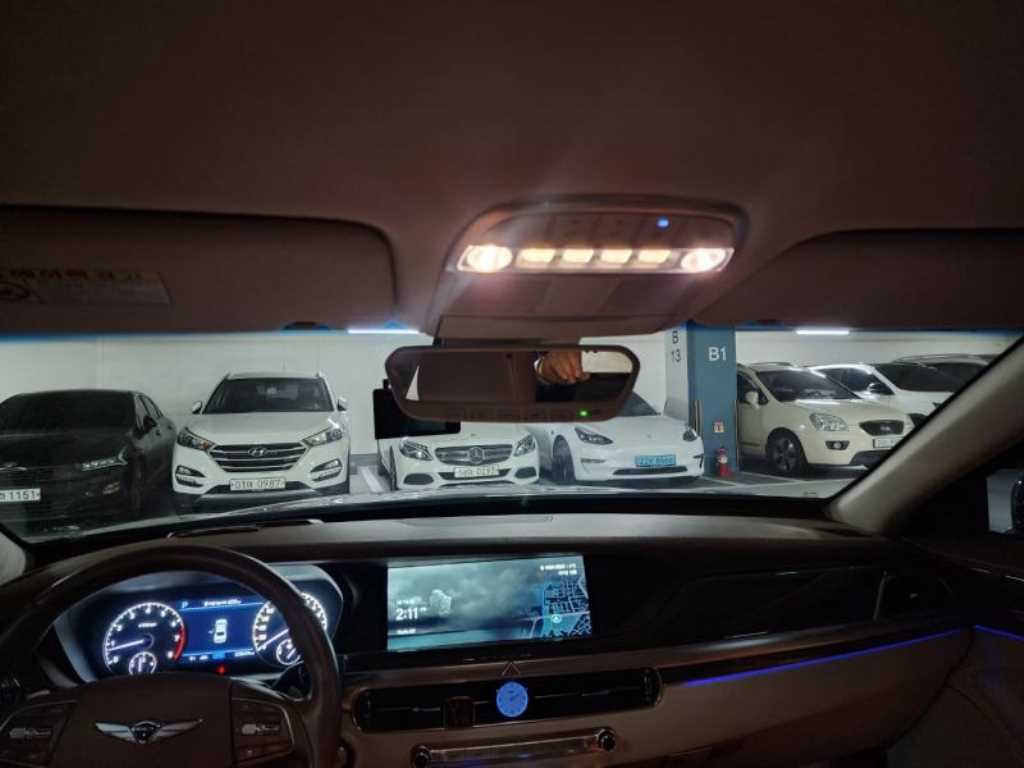 제네시스 G90 3.8 AWD 프리미엄 럭셔리 - 이미지 13