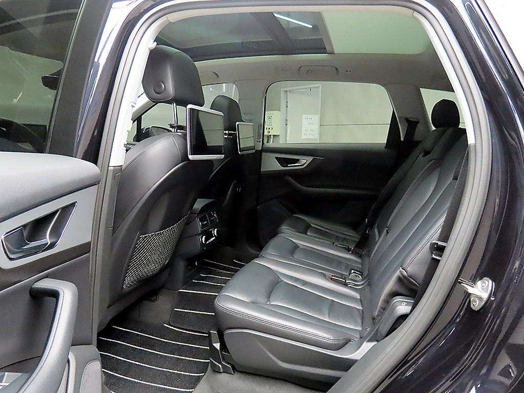 아우디 Q7(2세대) 45 TFSI 콰트로 - 이미지 6