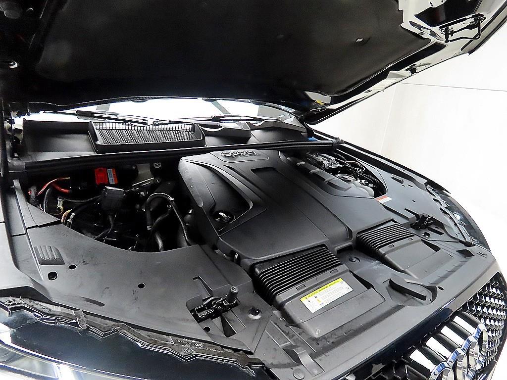 아우디 Q7(2세대) 45 TFSI 콰트로 - 이미지 13