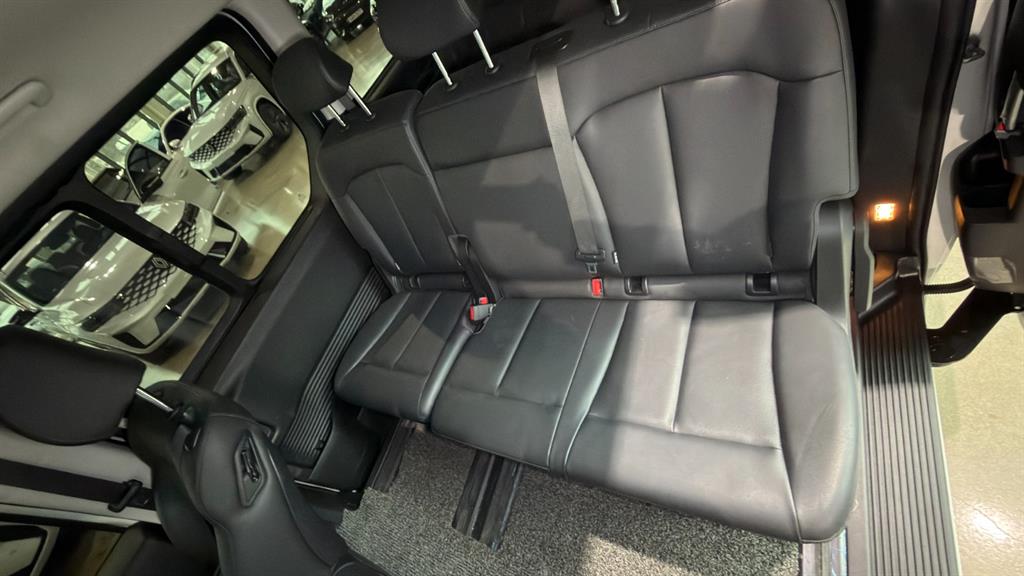 현대 스타리아 2.2 디젤 투어러 9인승 4WD 모던 - 이미지 20