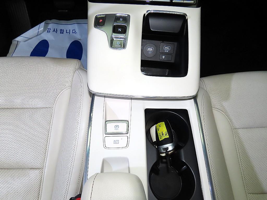 현대 더 뉴그랜저IG 하이브리드 2.4 HEV 르블랑 - 이미지 12