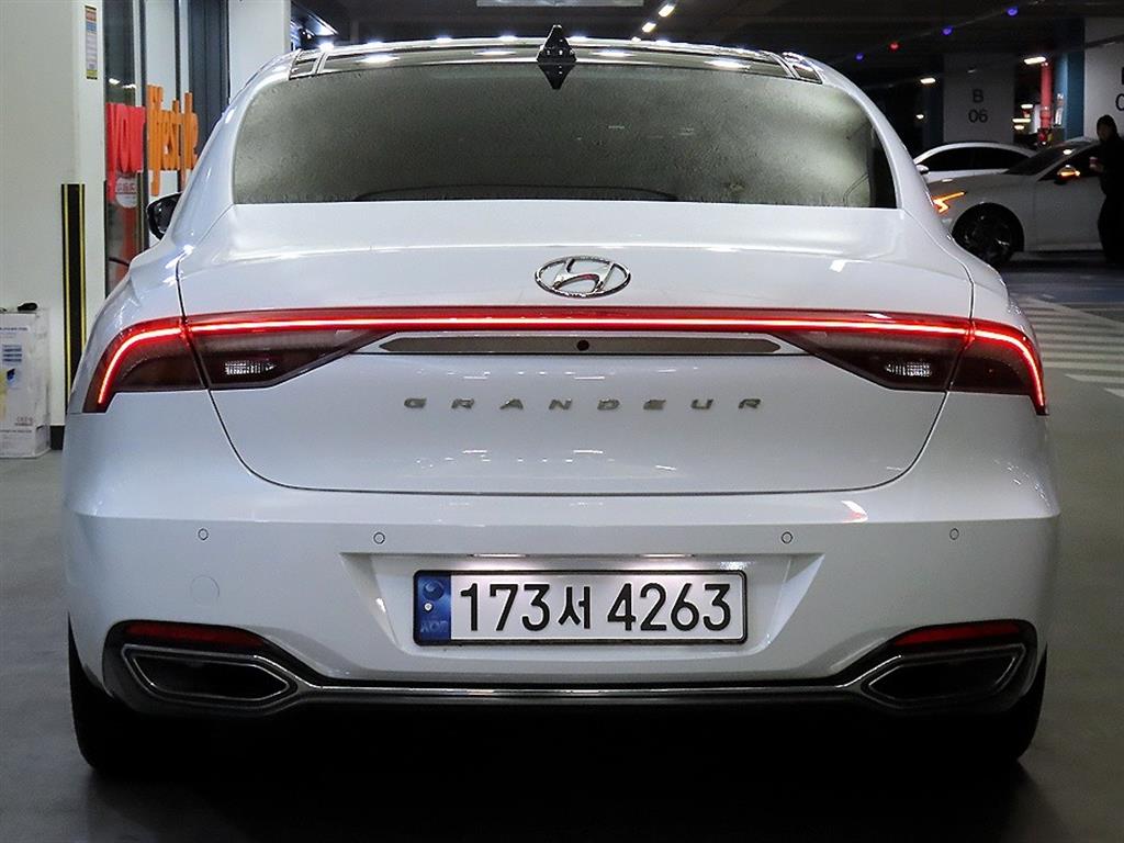 현대 더 뉴그랜저IG 하이브리드 2.4 HEV 르블랑 - 이미지 8