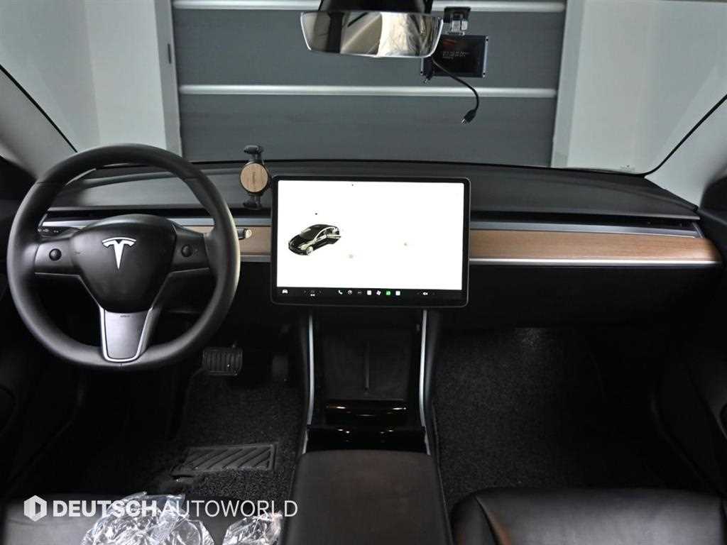 테슬라 모델 3 AWD 롱 레인지 - 이미지 8