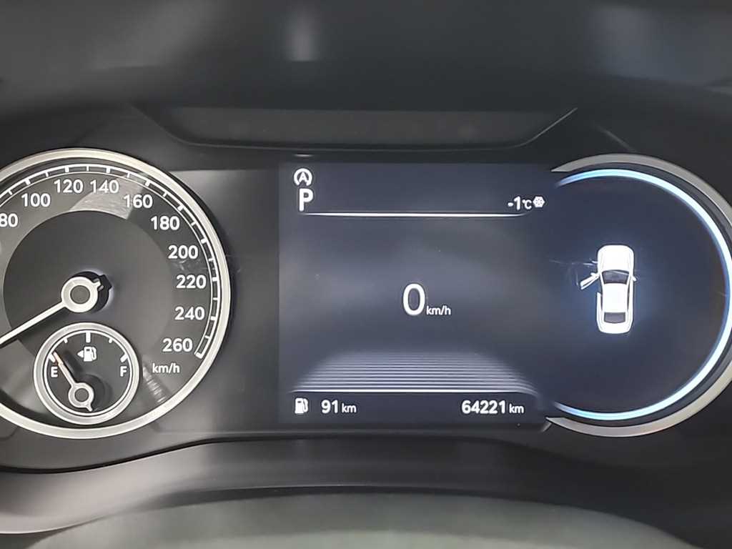 제네시스 더 뉴G70 가솔린 2.0T 2WD 기본형 - 이미지 8