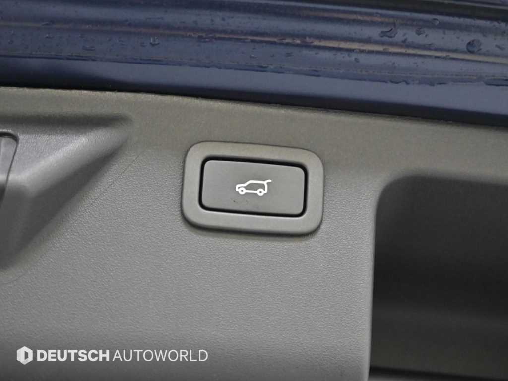 랜드로버 디스커버리 스포츠 2.0 TD4 HSE 럭셔리 - 이미지 11