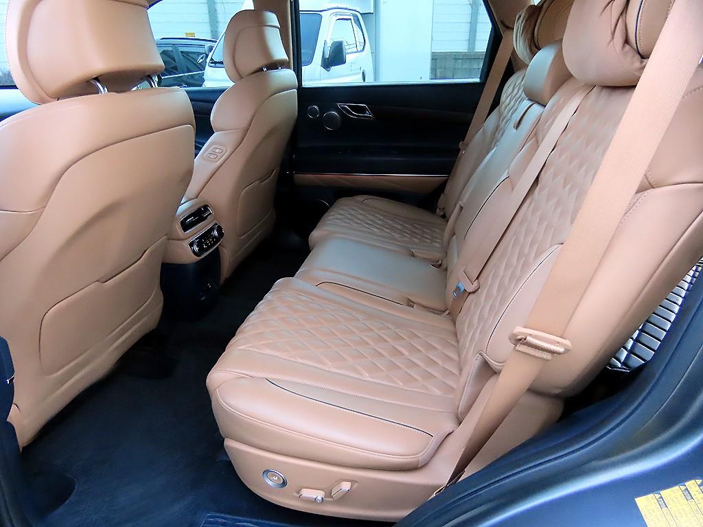 제네시스 GV80 3.0 디젤 AWD 기본형 - 이미지 2
