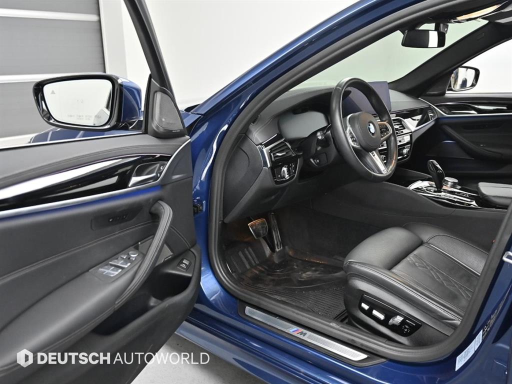 BMW 5시리즈(7세대) 540i xDrive M스포츠팩 - 이미지 6