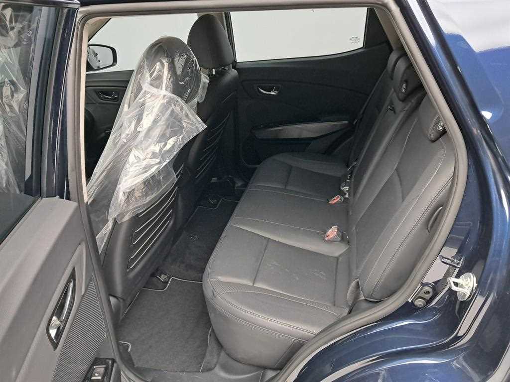 KG모빌리티(쌍용) 베리 뉴 티볼리 1.5 가솔린 2WD V3 - 이미지 12