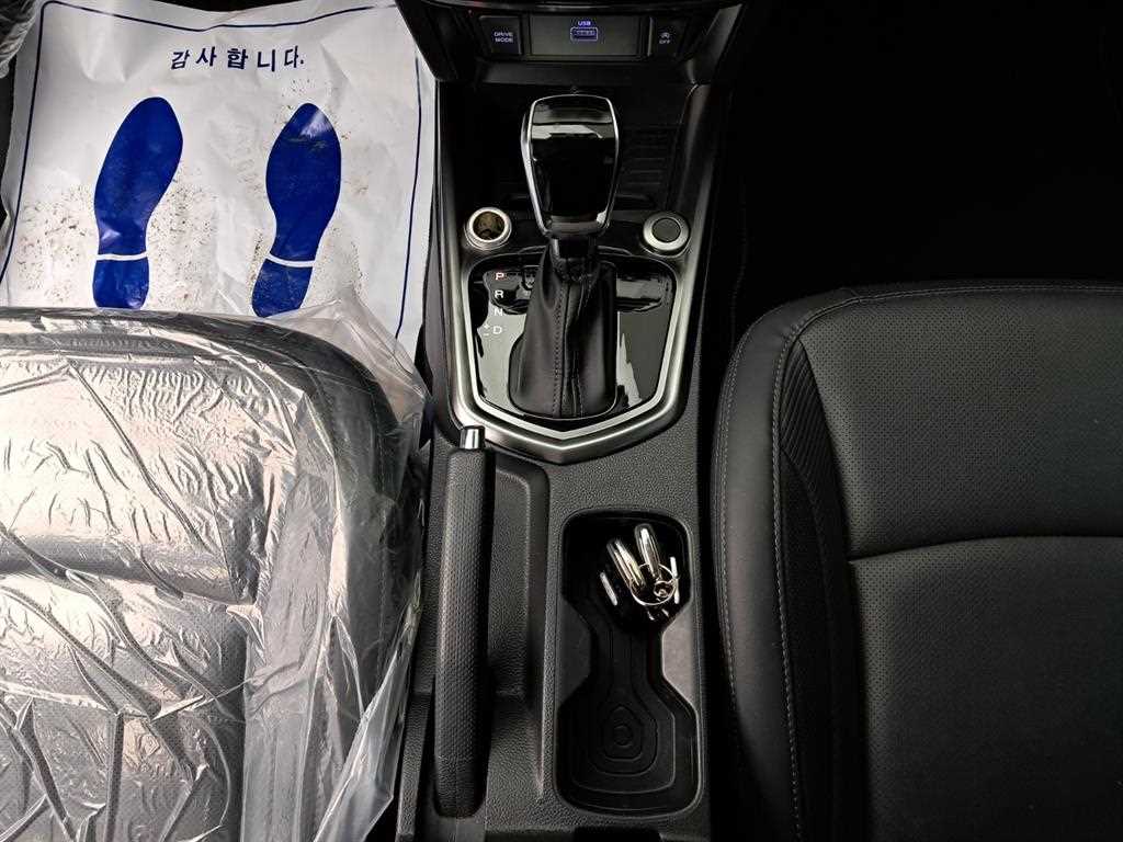 KG모빌리티(쌍용) 베리 뉴 티볼리 1.5 가솔린 2WD V3 - 이미지 9