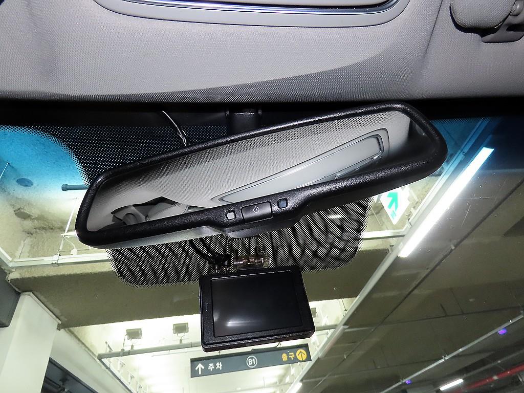 기아 뉴쏘렌토 R R2.0 2WD TLX - 이미지 12